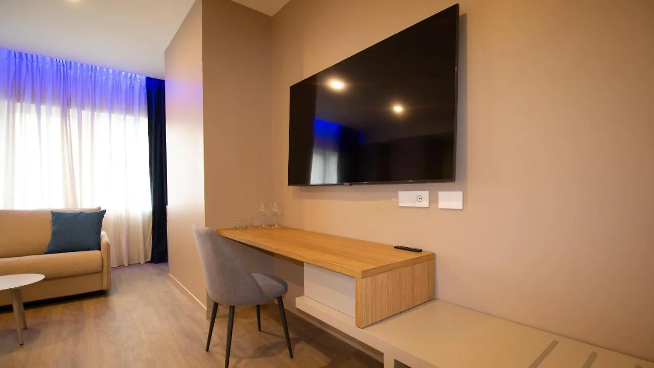 Carducci Art Guesthouse Oristano