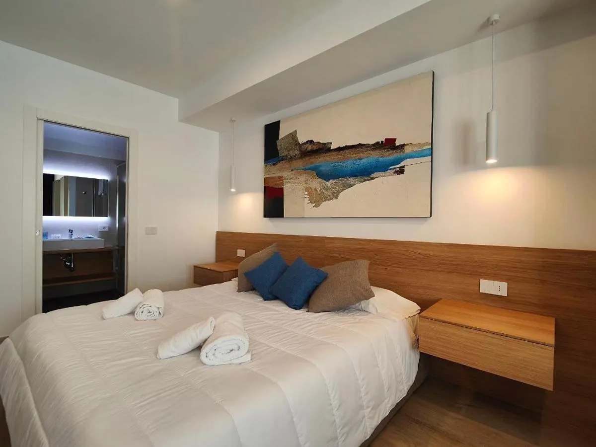 Carducci Art Guesthouse Oristano