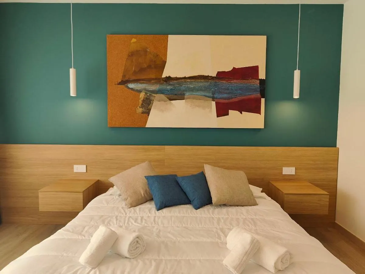 Carducci Art Guesthouse Oristano 0*,  Italy