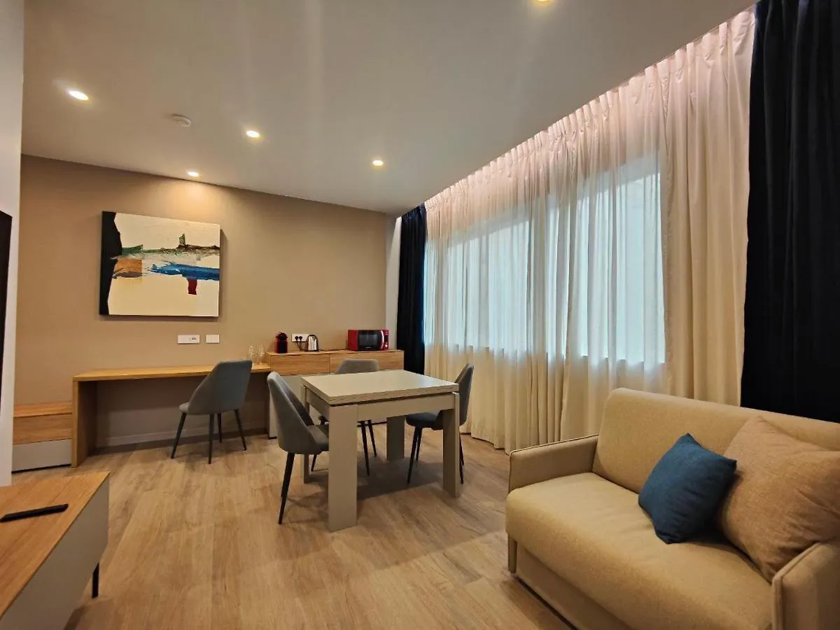 Carducci Art Guesthouse Oristano