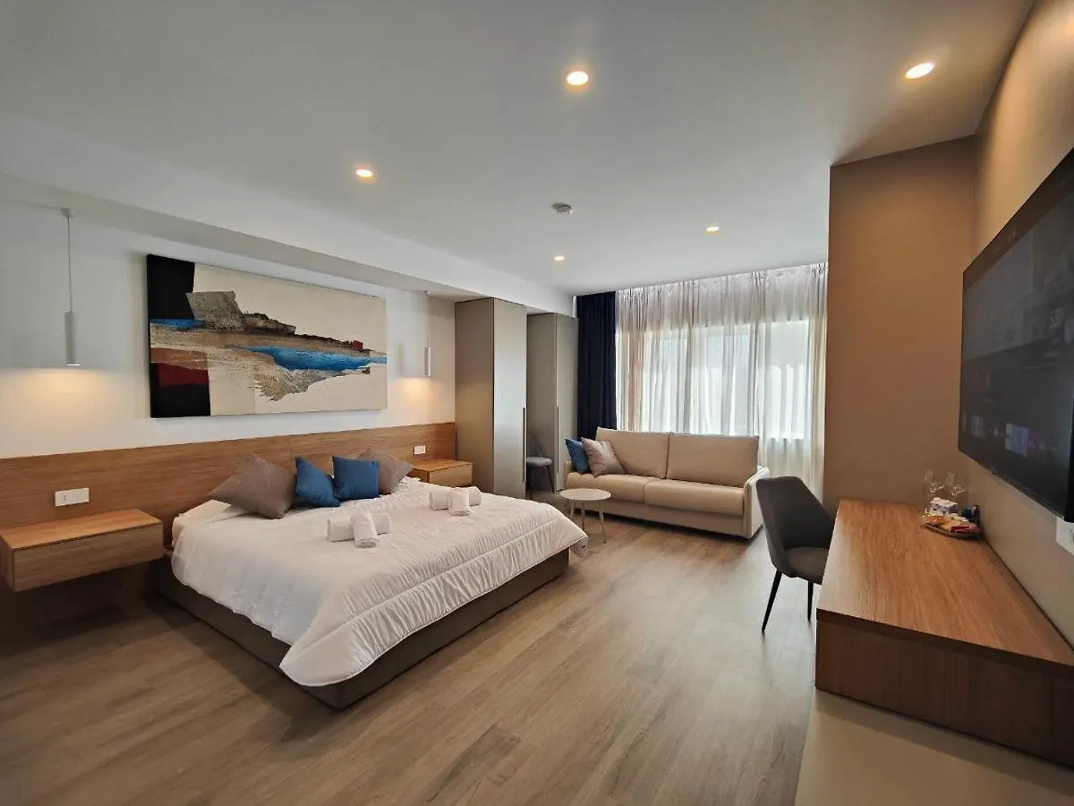 Carducci Art Guesthouse Oristano 0*,