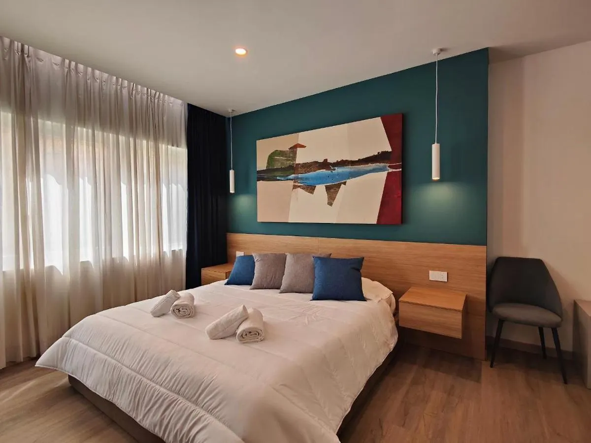 Carducci Art Guesthouse Oristano 0*,  Italy